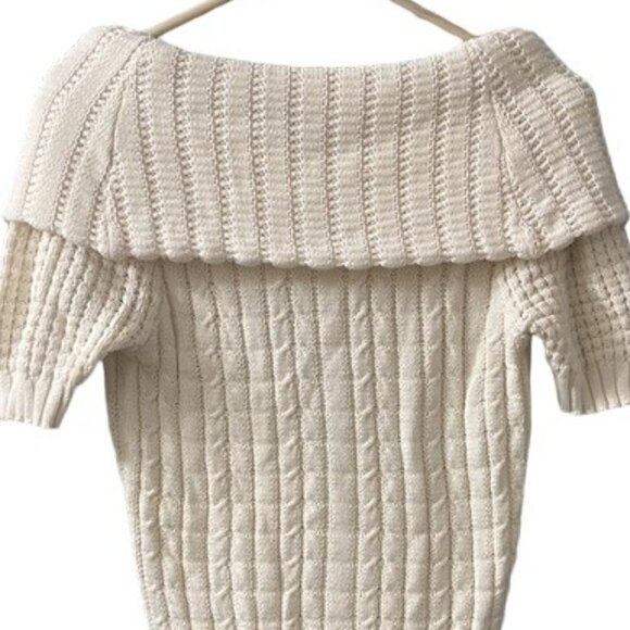 Moda International Medium Off-The-Shoulder Short Sleeve Cable Knit Sweater NWOT - Picture 6 of 8